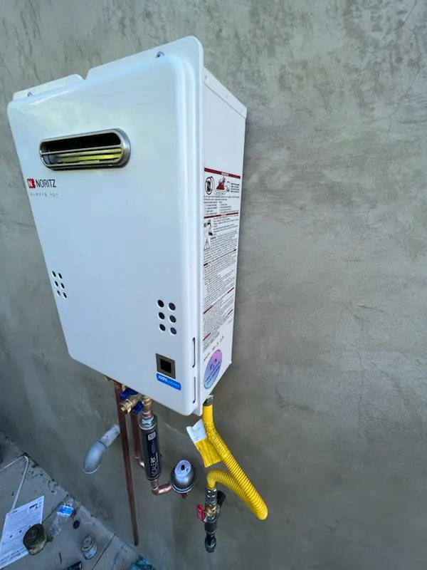Tankless water heater installation for Caln homes
